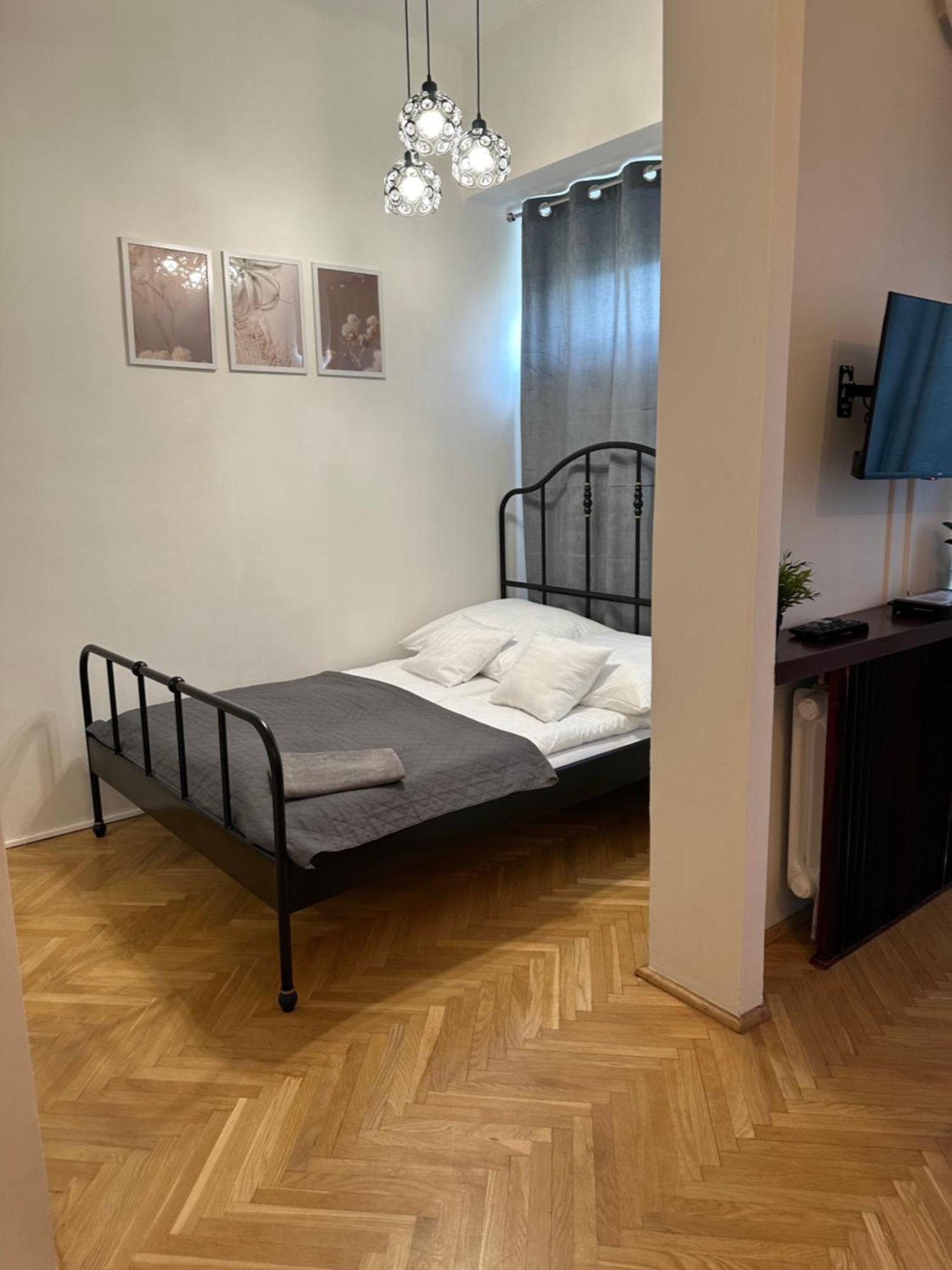 Coser Apartamenty Centrum 1 Warsaw Exterior photo